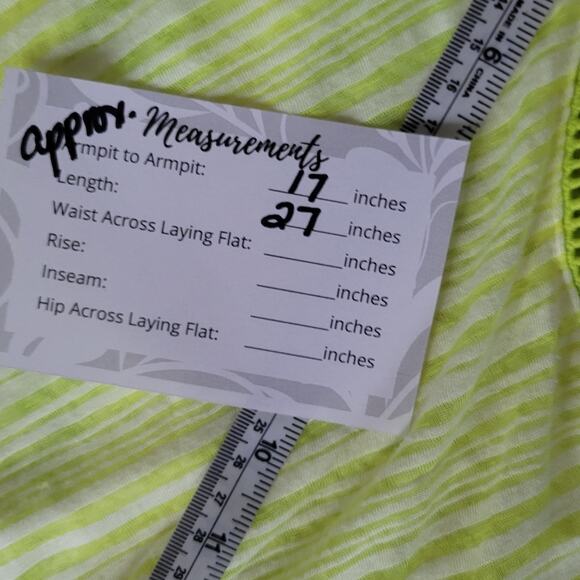 Studio Petite Split Back Loose High Neckline Tank Size Petite Small Yellow - Picture 7 of 10